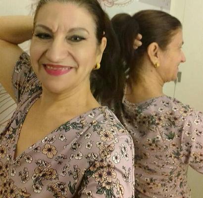 Cida coroa gostosa (sperme sur son visage)