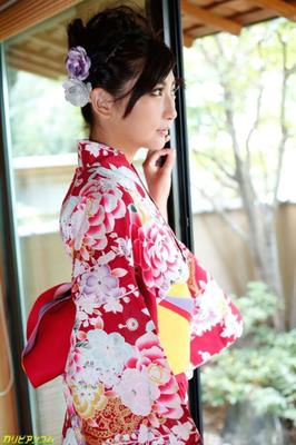PUTAIN DE YUNA EN KIMONO (JAPON)