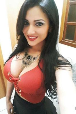A Few Indian Hotties
