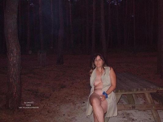 A Table.... (Pic-Nic)