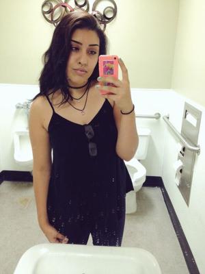 Goth mexicain sexy