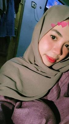 Hijab  - Ninda