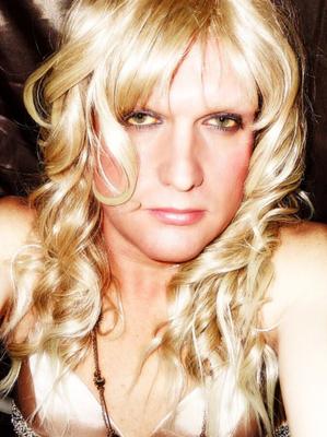 Gemma Love (Amateur Tgirl)