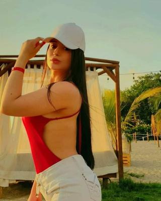 Perfecta Chica Caliente Latina