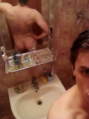 Me hot boy