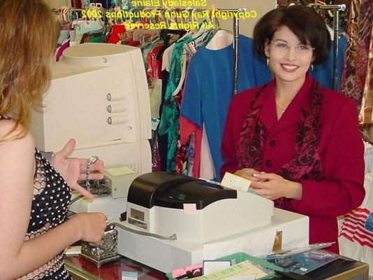 Оргия и буккаке продавщицы Elaine