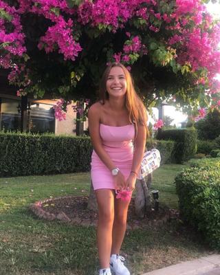 slutty dress amateurs