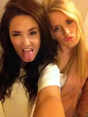 My sisters for your dirty ments (I will show them)