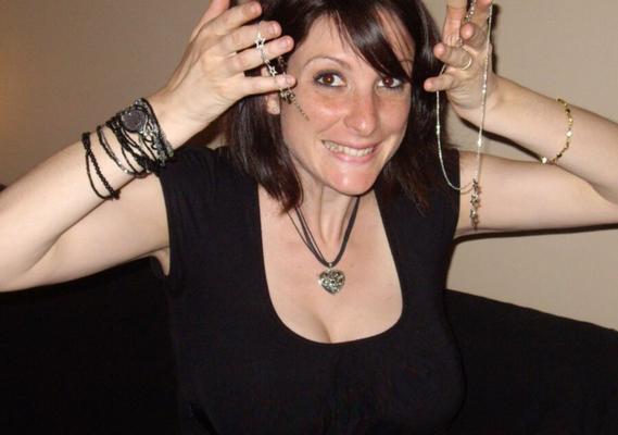 Laetitia Candid huge boobs