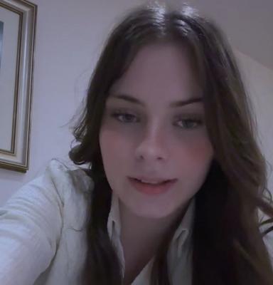 Hot Arab girl in England