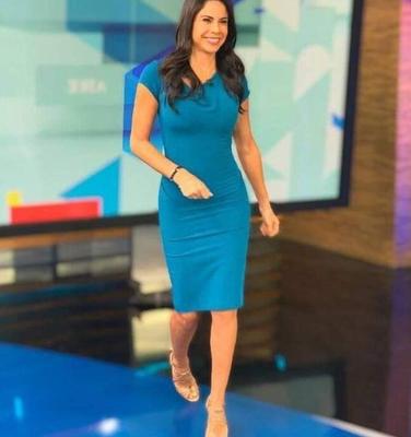 Paola Rojas, MILF Périodique