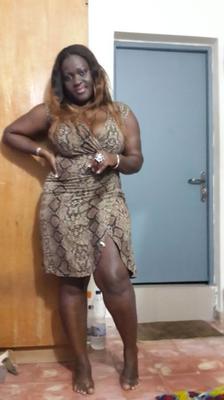 Belles photos africaines BBW GF et propos cochons en français. 