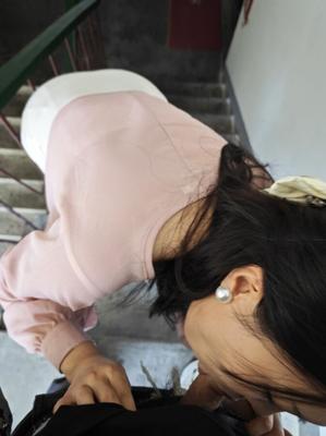 Femme chinoise fait une pipe