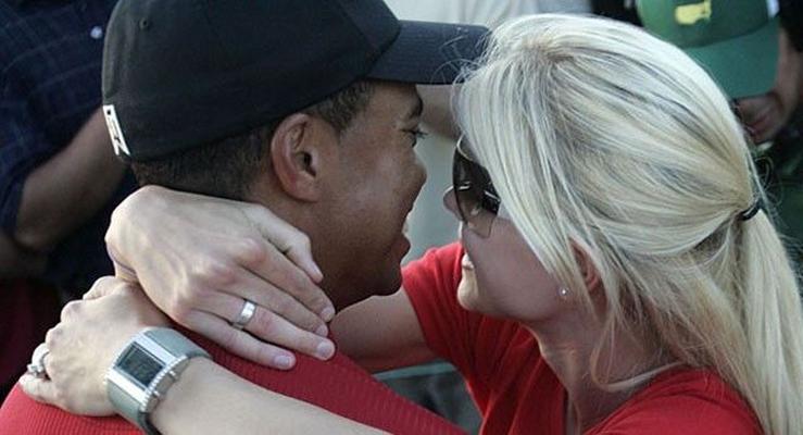 Baisers interracial et/ou s'embrasser