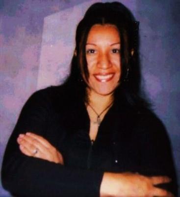Latina cachonda quiere ser falsificada y homenajeada, ella también