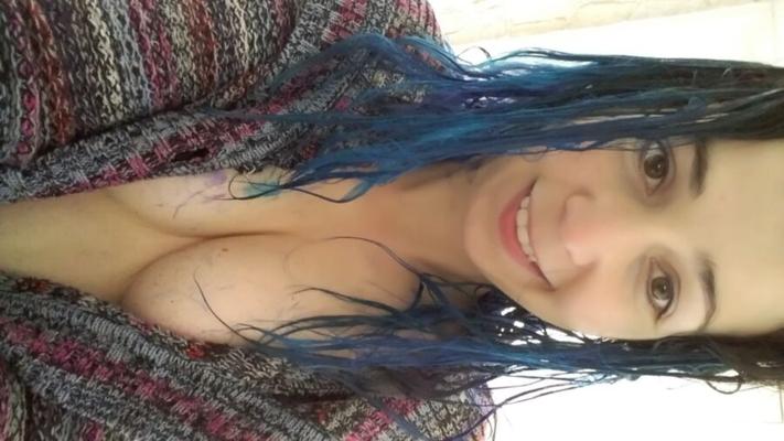Litzia Beltrán selfies nues