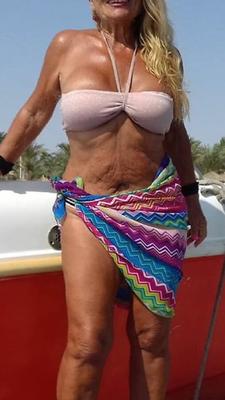 イタリア人熟女マリーナ