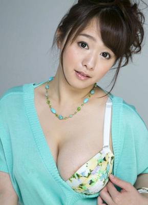 Bite taquine Marina Shiraishi