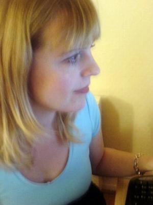 ImageFapGirl шлюшка обожает член