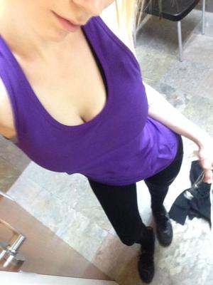 est-ce que la tenue d'hier me allait mieux ou non ?