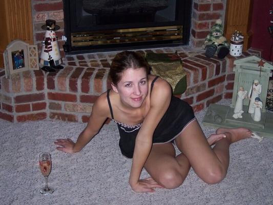 Amateur  pics found 830