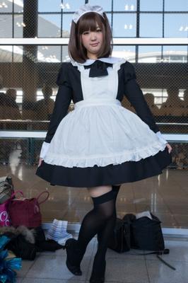 パンストを履いたコスプレ女