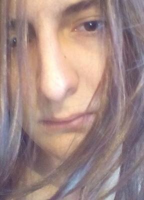 I AM A RUSSIAN WHORE