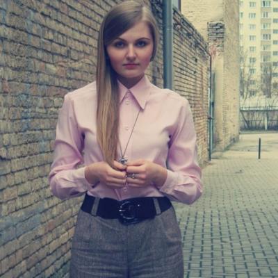 Joven rubia alemana amateur juguete puta expuesta