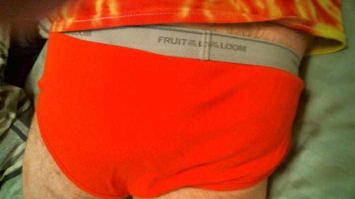 Thomas zeigt sexy Unterwäsche
