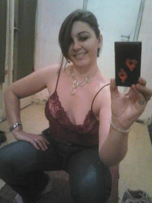 Chicas traviesas de Facebook. Por favor, mencionen.