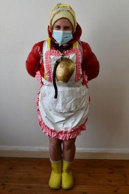 rubberwhore Meenjezulma