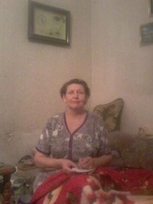 Mature amateur Elena from Russia has big boobs