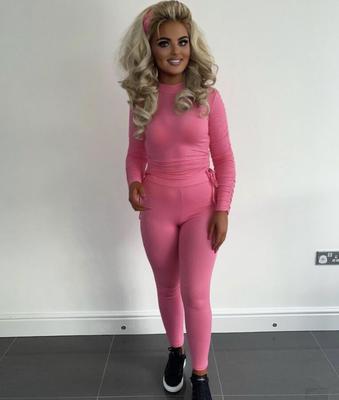 UK Non-Nude