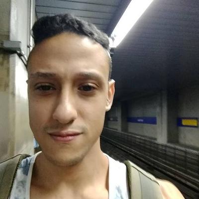 m'invite à un bukkake, mon visage a besoin