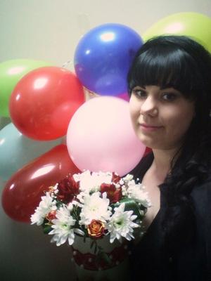 La tetona ucraniana Ekaterina muestra con orgullo sus tetas