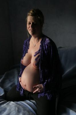 素晴らしい妊娠中の熟女
