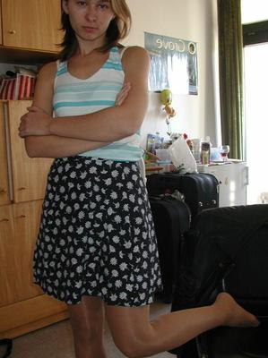 Annette german teen in pantyhose (Putzen)