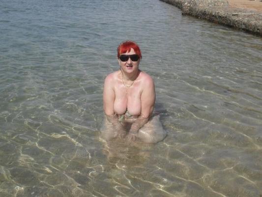 Amateur rousse mature