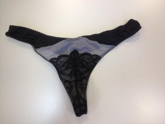 兼のためのパンティーふしだらな女