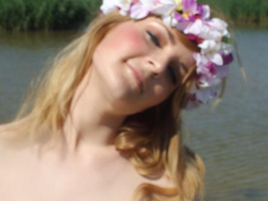 Freda Blonde Slut