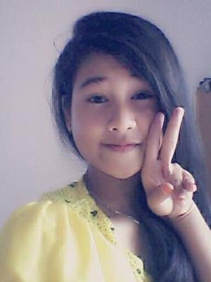 かわいいインドネシアのNhieea CiienounnhaShoundhound