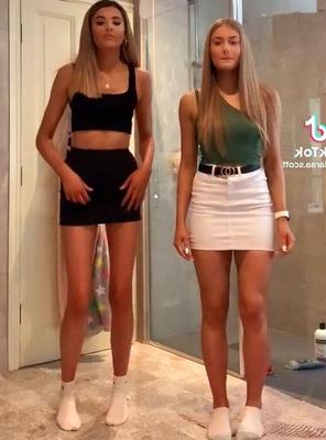 Royaume-Uni, une adolescente britannique, chav, salope, tiktok, upskirt, leggings, transparent