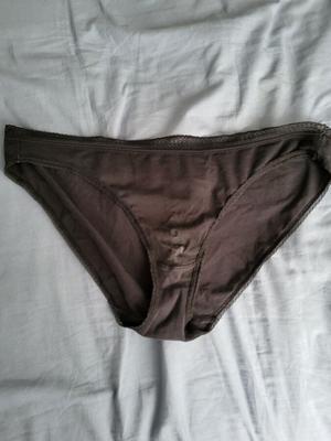Culottes portees par ma femme