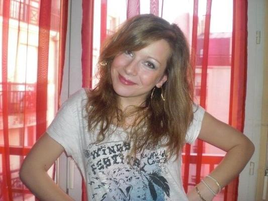 French girl laura selfshots