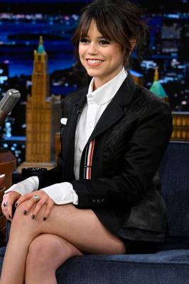 Jenna Ortega - The Tonight Show avec Jimmy Fallon March,