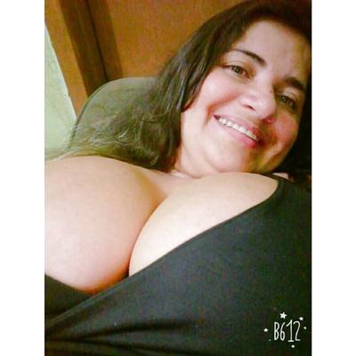 LOPEZ MILF LATINA BIG BOOBS DE FACEBOOK