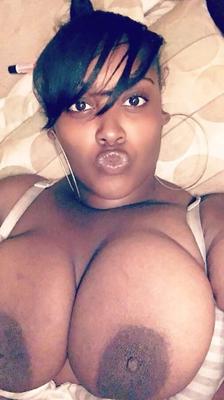 Gros Bit BBW Thotpocket