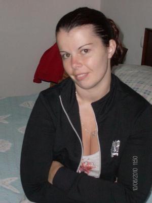 Portuguese chubby mom