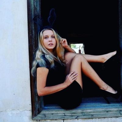 Hot Teen Salope CVVI (Partie II)
