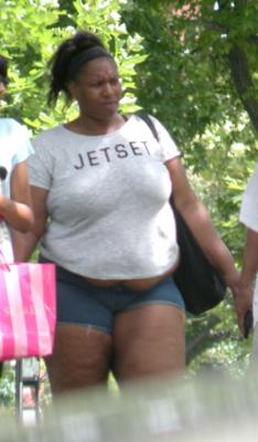 Super Hot Fat Black Girl PEEK A BOO Belly Saggy Fun BIG EBONY